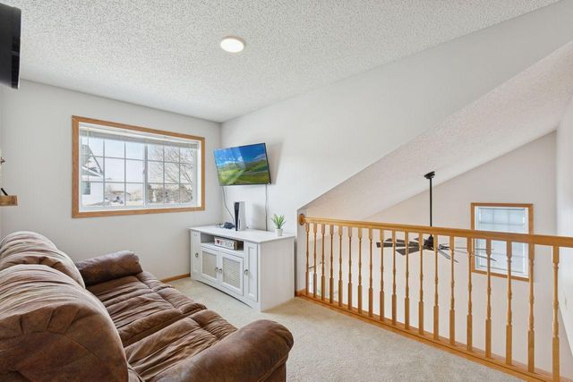 7343 Kalland Circle NE 41, Albertville, MN 55301