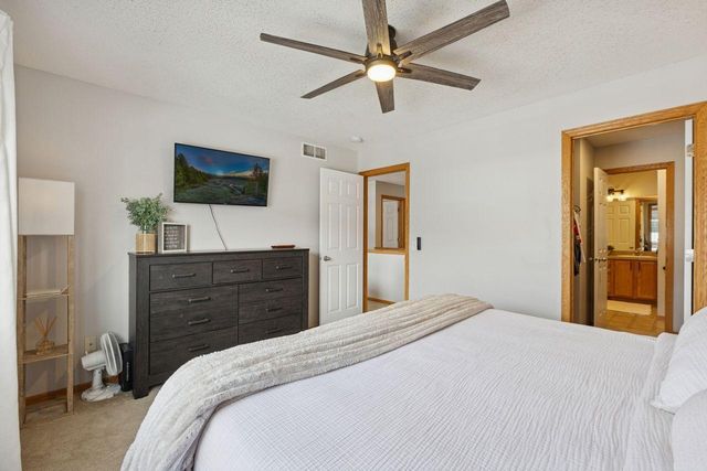 7343 Kalland Circle NE 41, Albertville, MN 55301