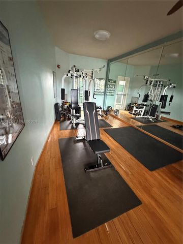 3250 NE 28th Street 212, Fort Lauderdale, FL 33308