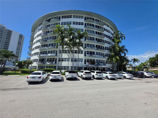3250 NE 28th Street 212, Fort Lauderdale, FL 33308