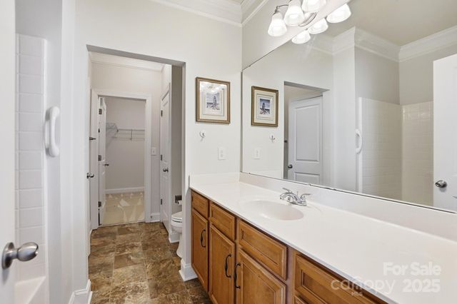 10830 Kemptown Square N, Mint Hill, NC 28227