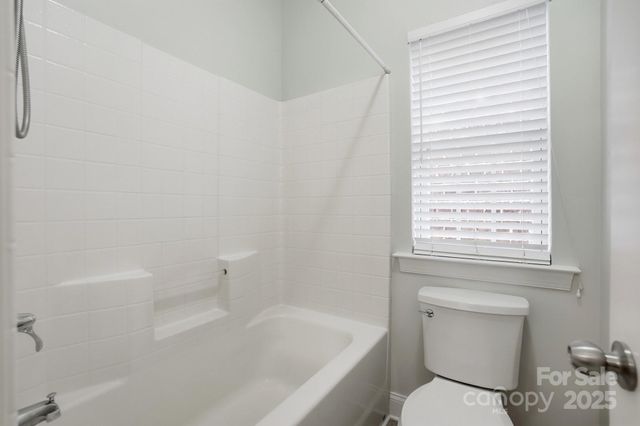 10830 Kemptown Square N, Mint Hill, NC 28227