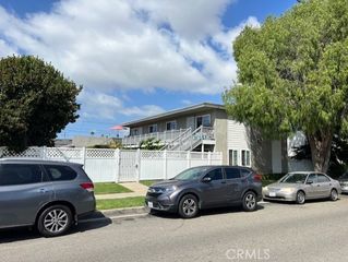 2869 Mendoza Drive D, Costa Mesa, CA 92626