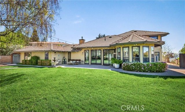 13046 Oak Crest, Yucaipa, CA 92399