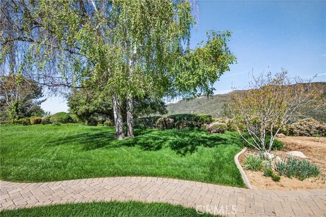 13046 Oak Crest, Yucaipa, CA 92399