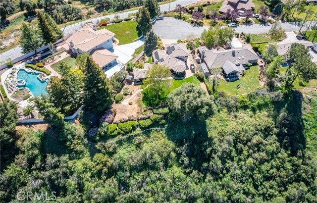 13046 Oak Crest, Yucaipa, CA 92399