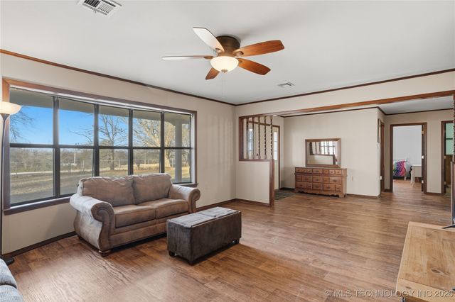 3197 E 203rd Street S, Warner, OK 74469