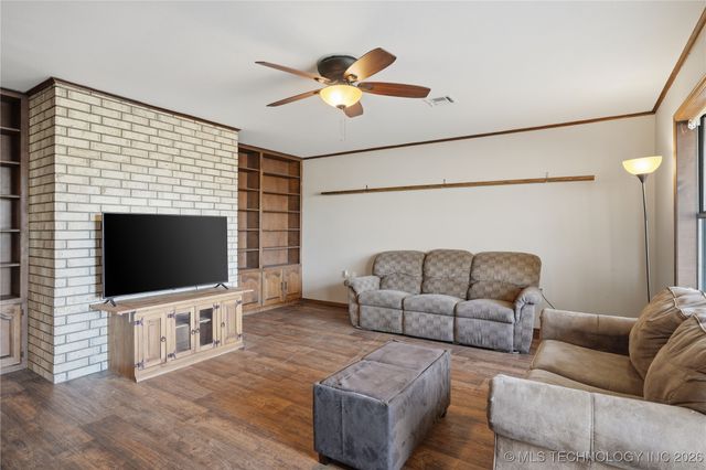 3197 E 203rd Street S, Warner, OK 74469