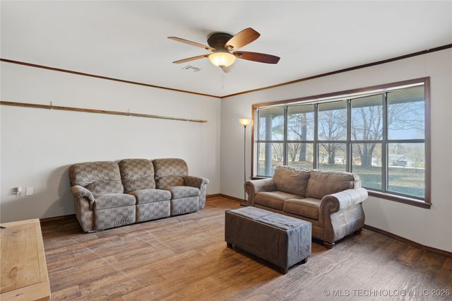 3197 E 203rd Street S, Warner, OK 74469