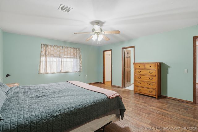 3197 E 203rd Street S, Warner, OK 74469