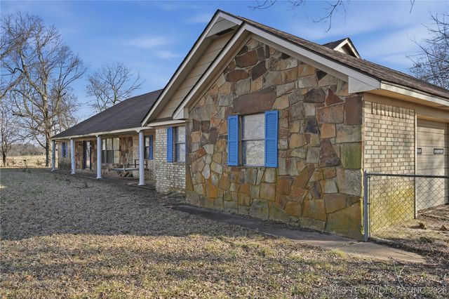 3197 E 203rd Street S, Warner, OK 74469