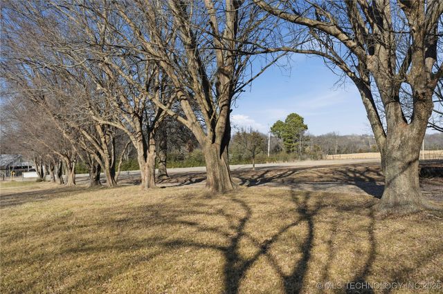 3197 E 203rd Street S, Warner, OK 74469