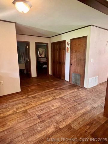 3197 E 203rd Street S, Warner, OK 74469