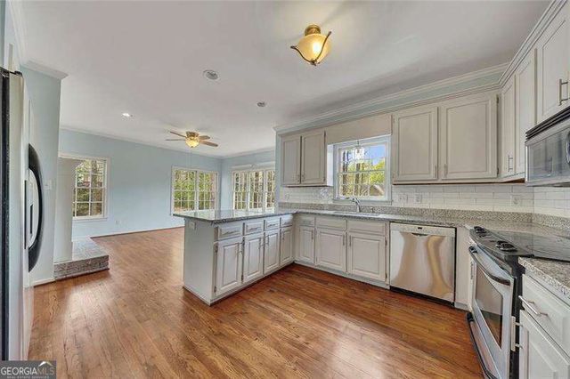 6321 Woodlore Drive NW, Acworth, GA 30101