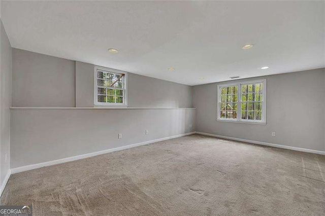 6321 Woodlore Drive NW, Acworth, GA 30101