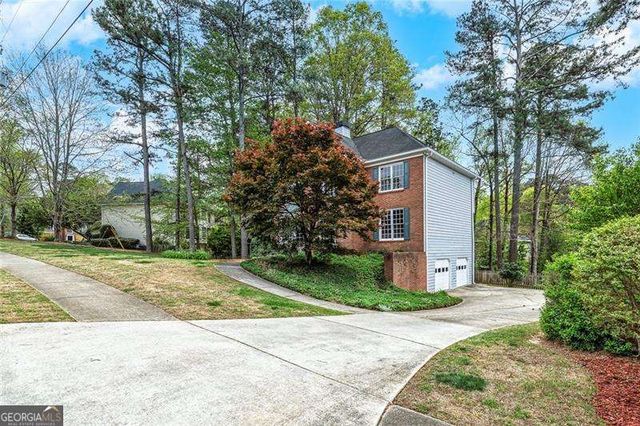 6321 Woodlore Drive NW, Acworth, GA 30101