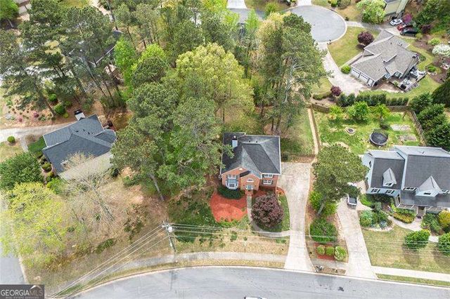 6321 Woodlore Drive NW, Acworth, GA 30101