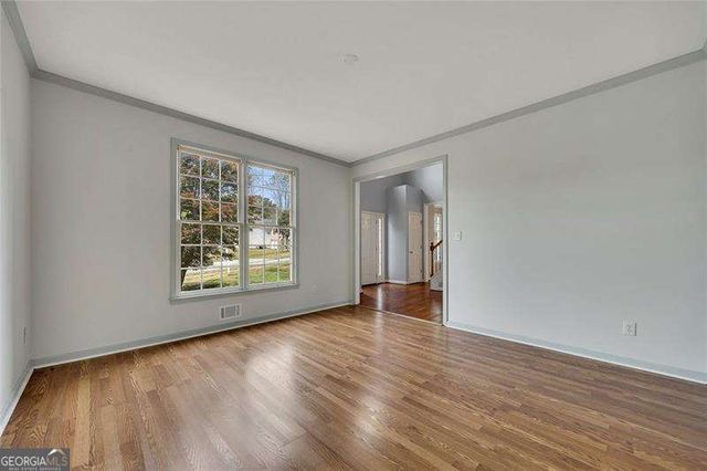 6321 Woodlore Drive NW, Acworth, GA 30101