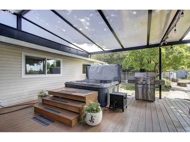3710 Ne PACIFIC Way, Vancouver, WA 98662