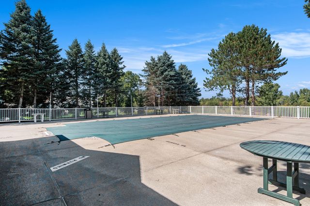 702 Braeside Drive Se, Gaines Twp, MI 49315