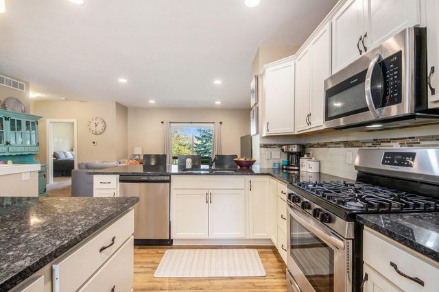 702 Braeside Drive Se, Gaines Twp, MI 49315