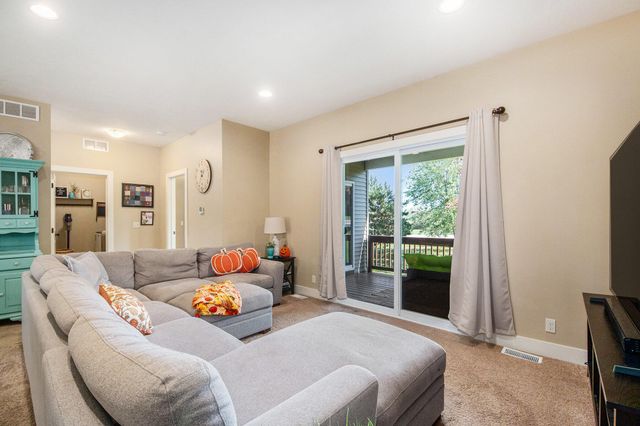 702 Braeside Drive Se, Gaines Twp, MI 49315