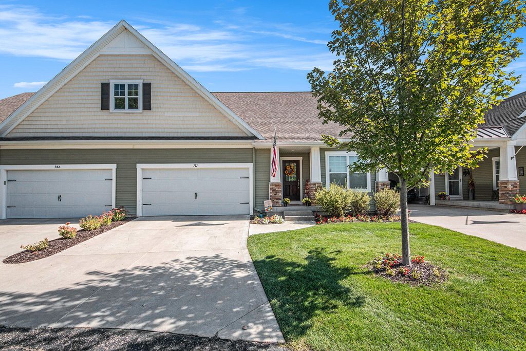 702 Braeside Drive Se, Gaines Twp, MI 49315