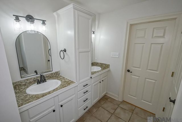 40502 Mary Ann St, Prairieville, LA 70769
