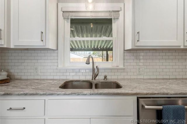 2426 S Louisville Avenue, Tulsa, OK 74114