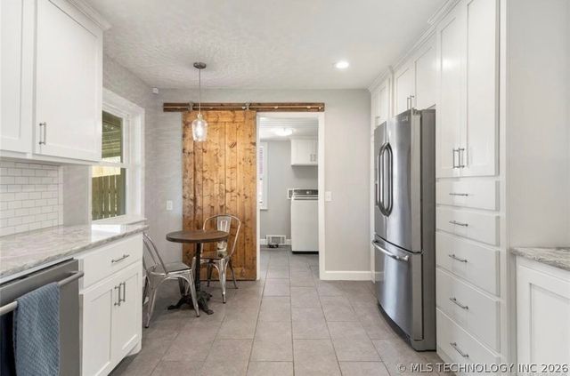 2426 S Louisville Avenue, Tulsa, OK 74114
