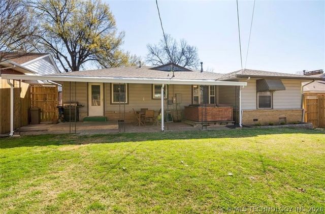 2426 S Louisville Avenue, Tulsa, OK 74114