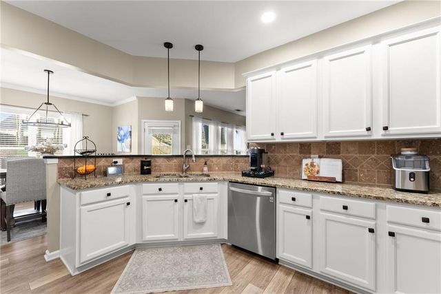 5725 Weddington Drive, Cumming, GA 30040