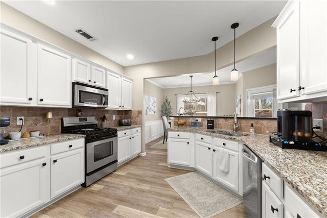 5725 Weddington Drive, Cumming, GA 30040