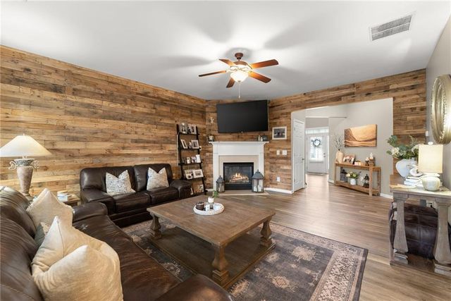 5725 Weddington Drive, Cumming, GA 30040