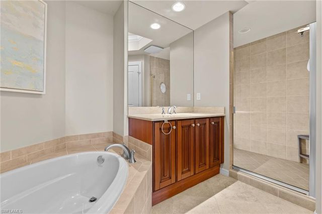 4751 West Bay BLVD 205, Estero, FL 33928