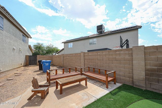 3902 E ROSEMONTE Drive, Phoenix, AZ 85050