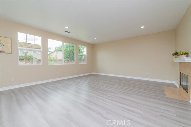 13827 Buckhart, Eastvale, CA 92880