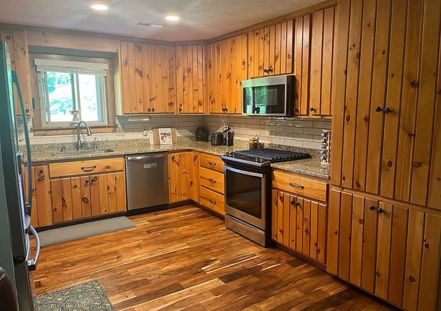 50 Flax Drive, Murphy, NC 28906