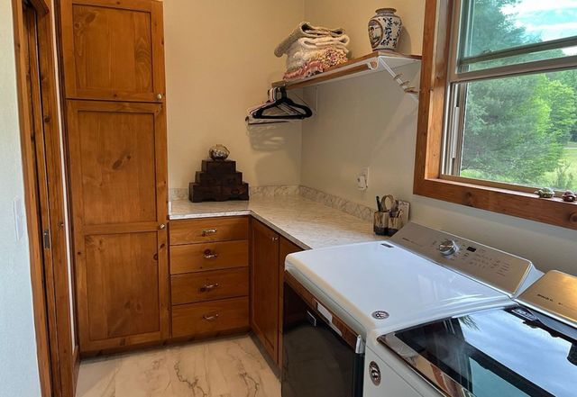 50 Flax Drive, Murphy, NC 28906