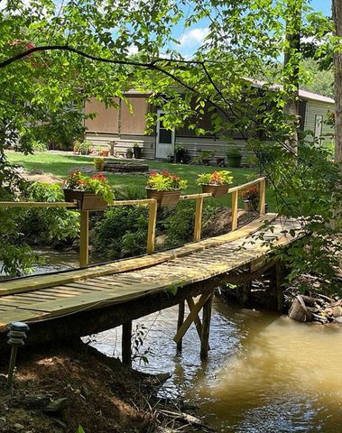 50 Flax Drive, Murphy, NC 28906