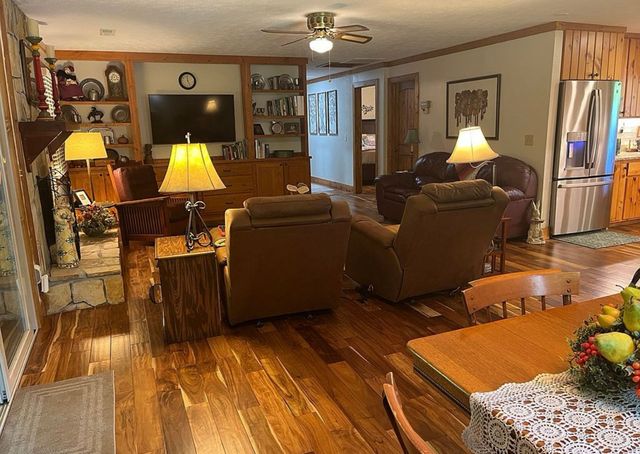 50 Flax Drive, Murphy, NC 28906