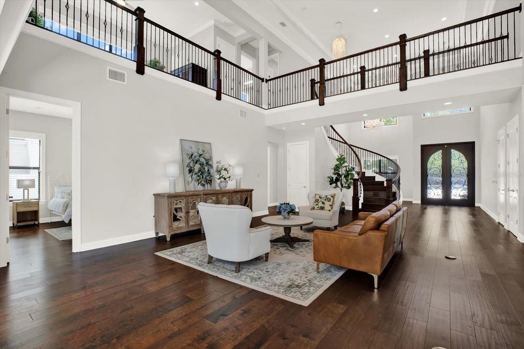 Image 17 of property listing at 3600 W SAN LUIS STREET, Tampa, FL 33629