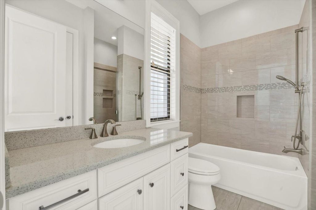 Image 19 of property listing at 3600 W SAN LUIS STREET, Tampa, FL 33629