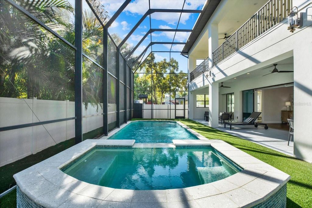 Image 23 of property listing at 3600 W SAN LUIS STREET, Tampa, FL 33629