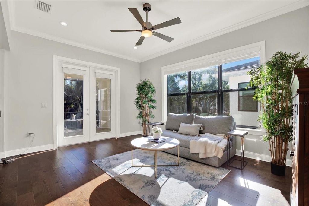 Image 30 of property listing at 3600 W SAN LUIS STREET, Tampa, FL 33629