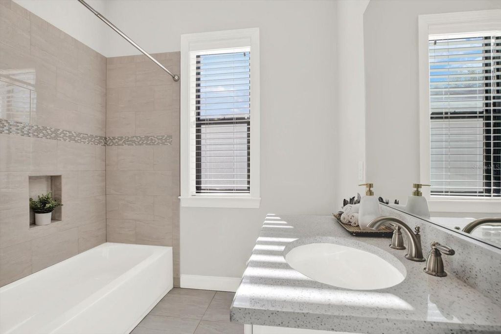 Image 32 of property listing at 3600 W SAN LUIS STREET, Tampa, FL 33629