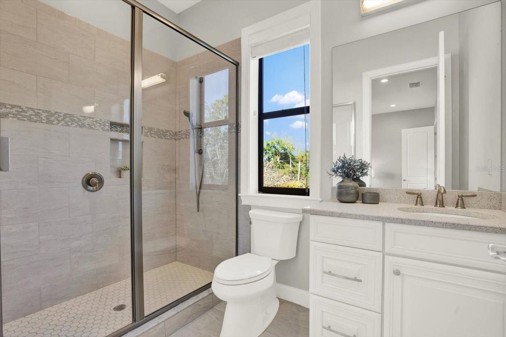 Image 45 of property listing at 3600 W SAN LUIS STREET, Tampa, FL 33629