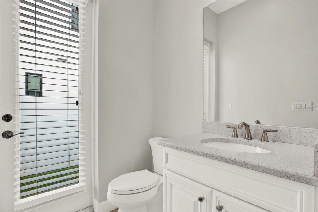 Image 8 of property listing at 3600 W SAN LUIS STREET, Tampa, FL 33629