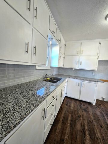 2012 42nd Street, Lubbock, TX 79412