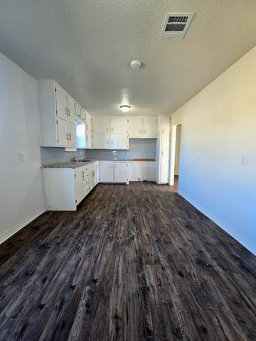 2012 42nd Street, Lubbock, TX 79412